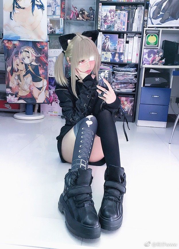 Pastel Goth Girl ♥ Sexy Goth Beauty ♥ Hot Goth Fashion