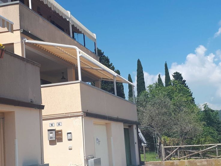 Tende da Sole e da Esterni su Misura dal 1975 Gani Tende