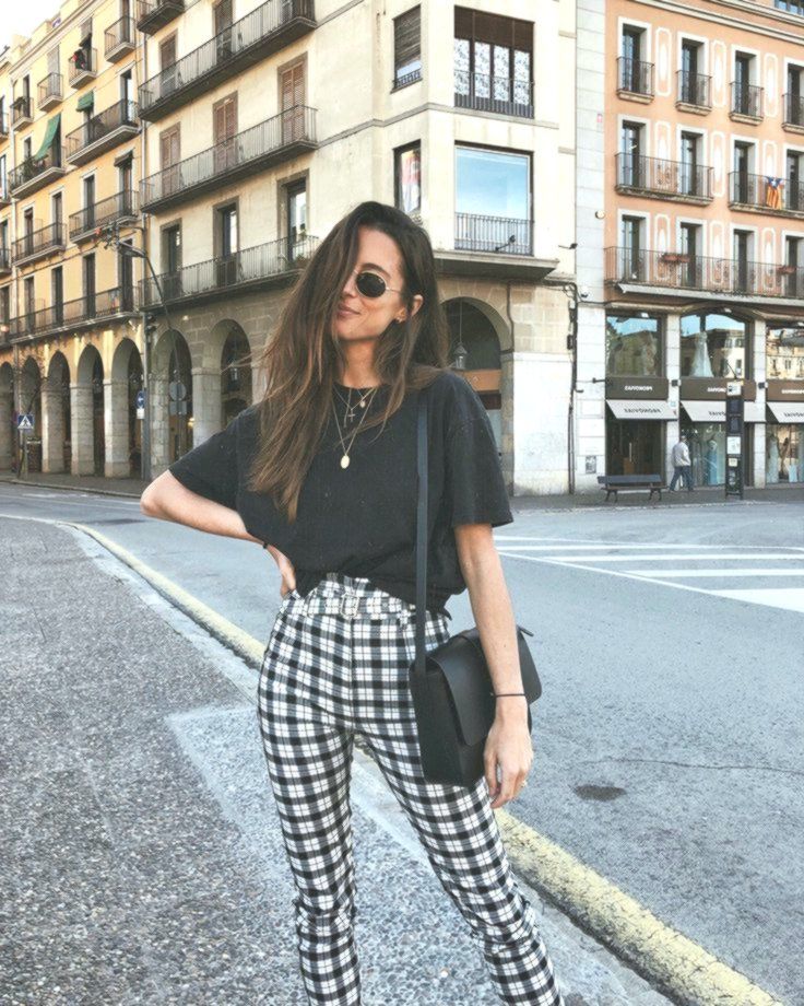 6,075 Likes, 82 Comments - María Valdés (Piruletas) on Instagram: “1 or 2?..., #Comments #Ins...