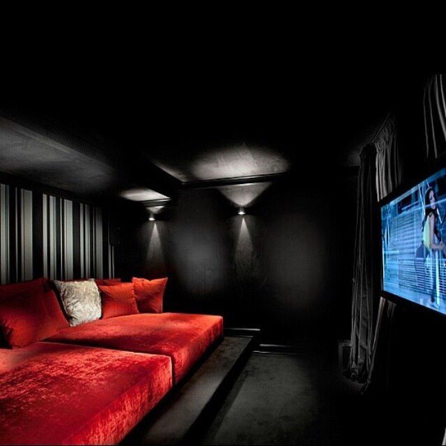 Private sex room Private sex room