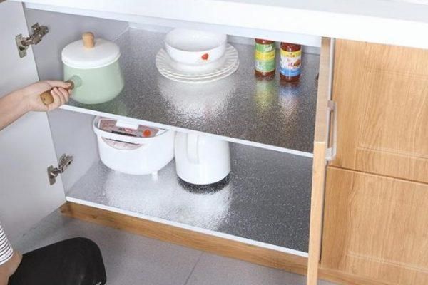 Kitchen Shelf Liner: 10 Beautiful Shelf Styling Ideas | Aluminum foil, Kitchen shelf liner ...