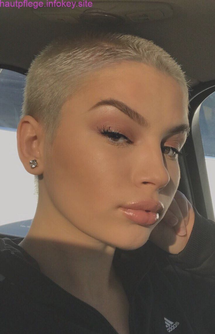 15 Extreme Kurzhaarfrisuren Fur Coole Frauen Mit Viel Courage Neue Frisur Kurzhaarschnitt Fur Feines Haar Kurze Haare Kurzhaarfrisuren