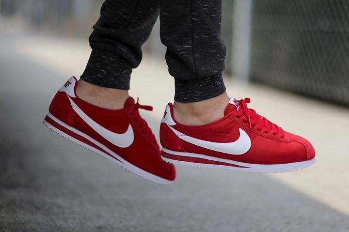 Épinglé sur Sneakers: Nike Cortez Épinglé sur Sneakers: Nike Cortez