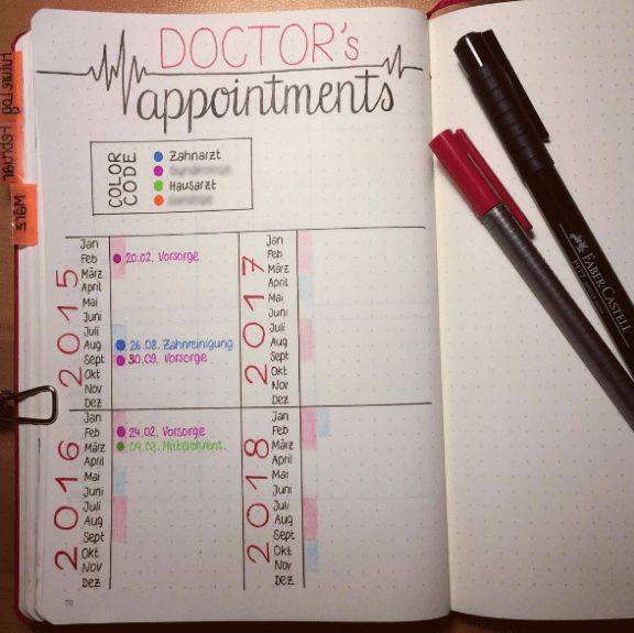 Need some tips and inspiration to get yourself organized and track your life in 2018? Here are 25 bullet journal layouts, spreads and collections to help you. #bujo #bulletjournal #journal