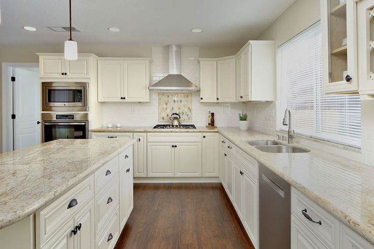 Off White Kitchen Cabinets With Quartz Countertops Off White Kitchen Cabinets With Quartz Countertops