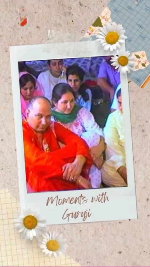 Jai Guruji Maharaj Shukrana Guruji Maharaj In 2022 Decor Frame jai-guruji-maharaj-shukrana-guruji-maharaj-in-2022-decor-frame