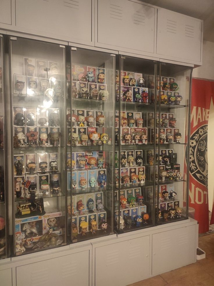 Figurine display case ikea outlet