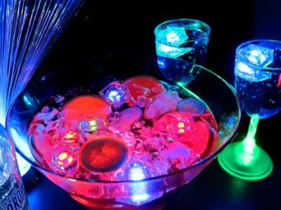 glow stick ice bucket the glow stick fun continues add some glow sticks to - Glow Stick Halloween Decorations glow stick ice bucket the glow stick fun continues add some glow sticks to - Glow Stick Halloween Decorations