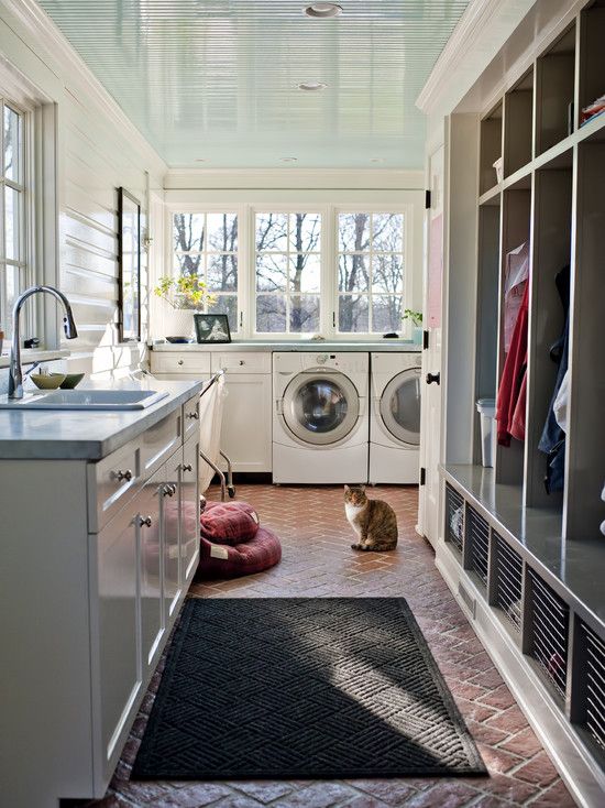 Sunny Laundry Room Mudroom Mud Mud Room Mudroom Laundry Design Storage
