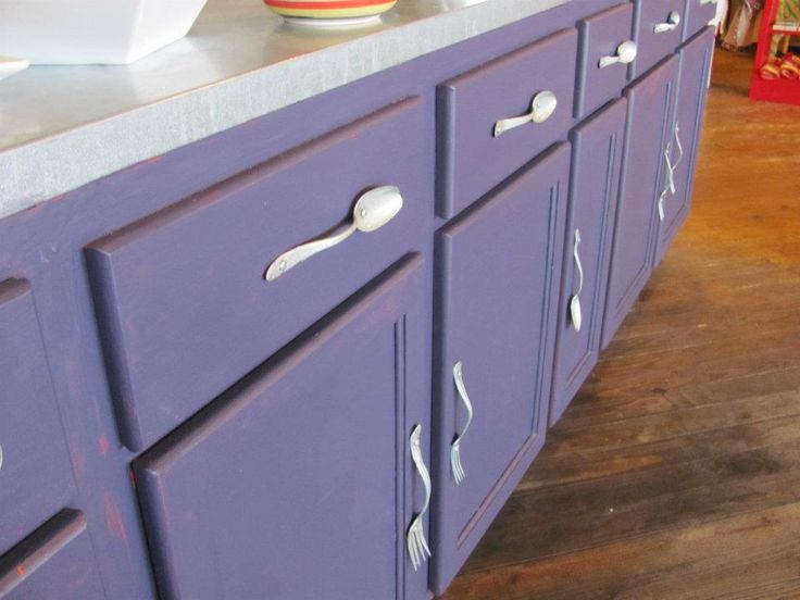 Pin By Lorin Sherling On Favorite Things Kitchen Cupboard Handles Diy Cabinets Drawers Kitchen Cupboard Handles, Pretty Kitchen Cupboard Handles