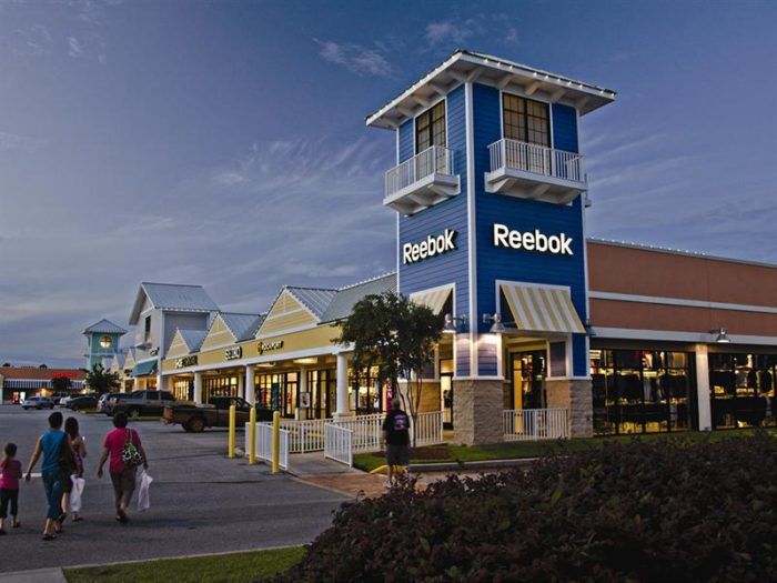One Of The Greatest Things About Magnolia Springs Is Its Location For Example If You Find Yourself Needing A Littl With Images Local Attractions Tanger Outlet Mall Foley