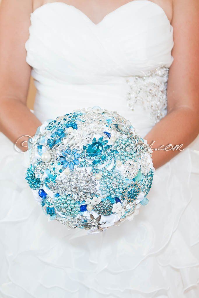 Turquoise Brooch On Wedding Dress
