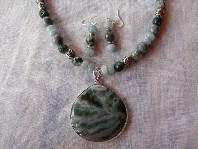 Tibet Silver Bail Flower & Blue Crazy Lace Agate Teardrop Pendant Bead Tibet Silver Bail Flower & Blue Crazy Lace Agate Teardrop Pendant Bead