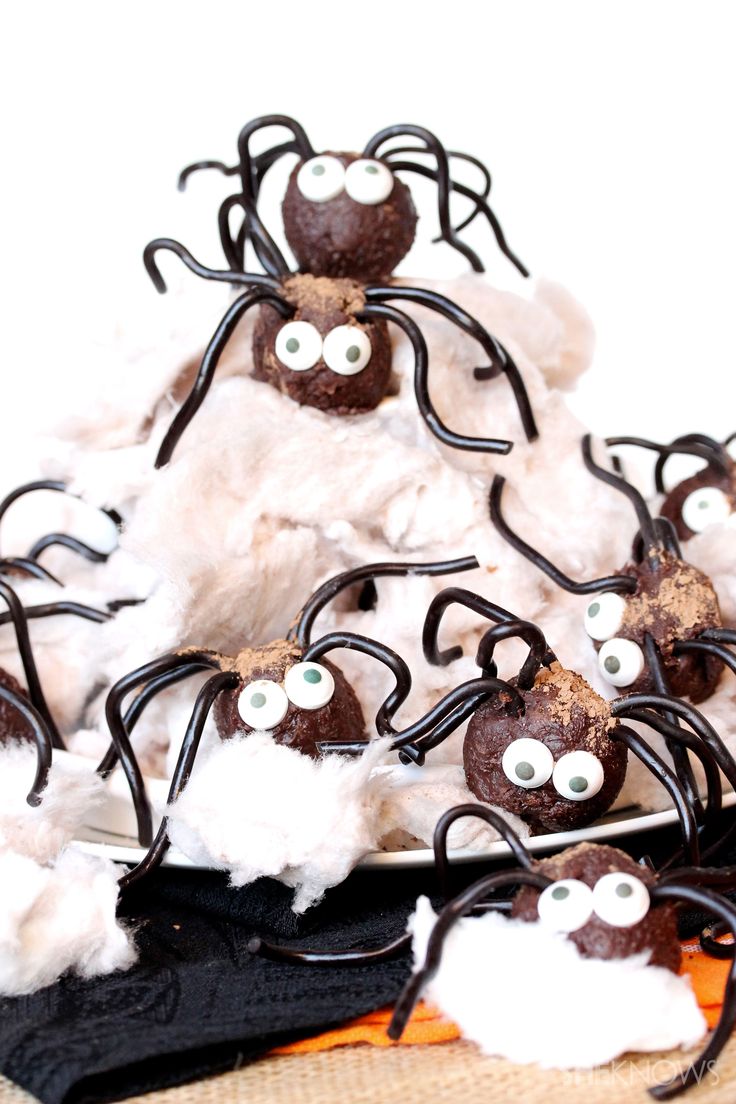 cotton candy makes for a great edible web for these creepy halloween chocolate spiders - Halloween Chocolate Spiders cotton candy makes for a great edible web for these creepy halloween chocolate spiders - Halloween Chocolate Spiders