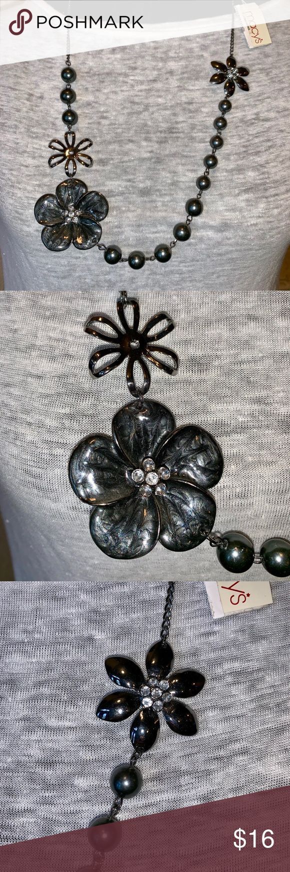 Macy’s flower and need statement necklace Stunning gun metal grey flower and b… Macy’s flower and need statement necklace Stunning gun metal grey flower and b…