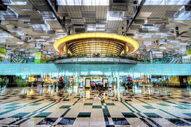 Singapore S Changi Is Named The World S Best Airport Yet Again And Heathrow S T5 Is The Top Terminal Skytrax S W Singapore Changi Airport Best Cities Changi