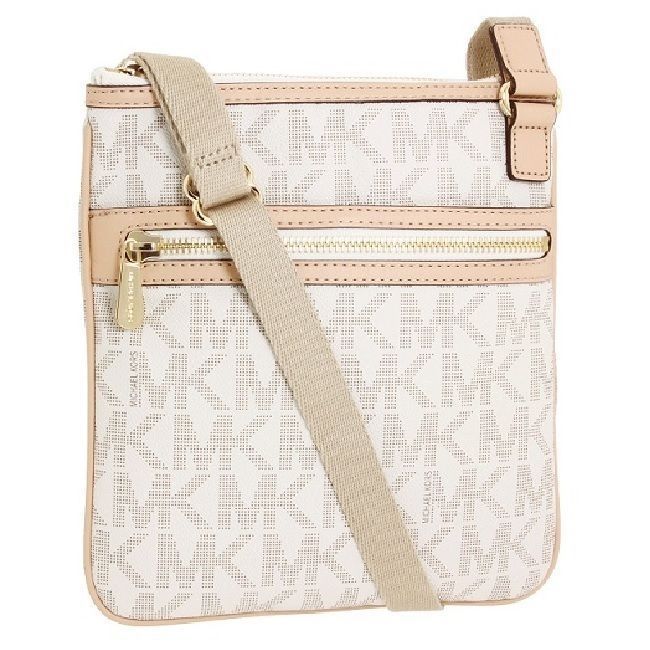 Michael Kors Jet Set Lg Vanilla Monogrammed CrossBody Bag New With Tag # MichaelKors #MessengerCrossBody