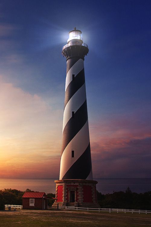 cape hatteras lighthouse at sunrise on the north carolina cape hatteras lighthouse at sunrise on the north carolina