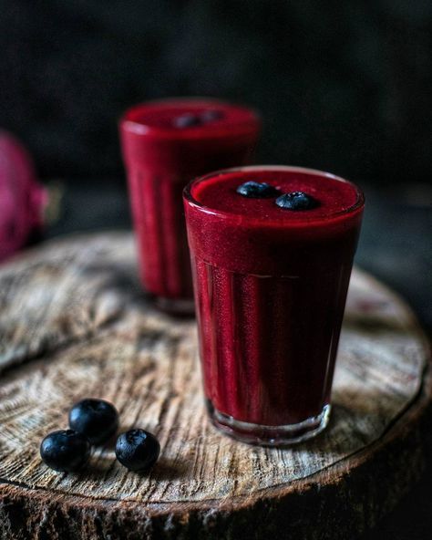 1,790 Likes, 49 Comments - Anjali (Anjali) on Instagram: “Gloomy weather days are here, so I added a pop of colour to my day with the berry beet smo...
