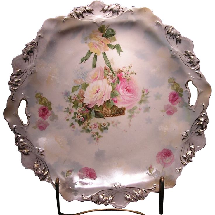 Porcelain Covered Cake Mold Porcelain Covered Cake Mold