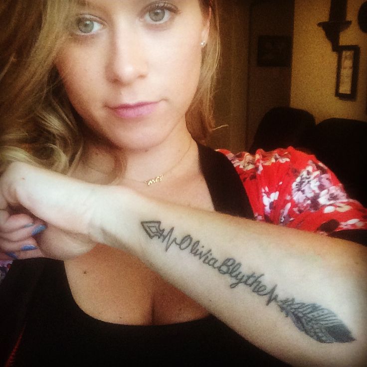 arrow heartbeat tattoo with daughters name ink pinterest arrow heartbeat tattoo with daughters name ink pinterest