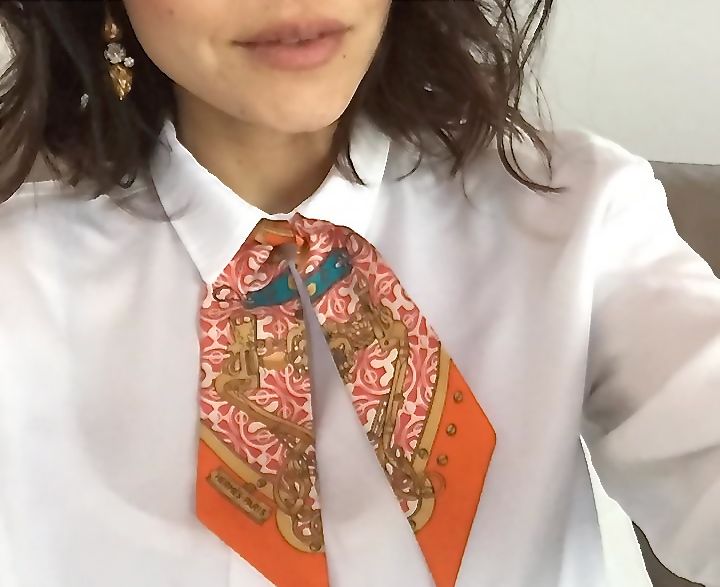 43 best ways to wear an hermes scarf images on 43 best ways to wear an hermes scarf images on