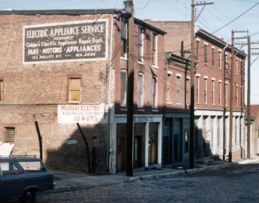 122 32 Bullitt Street Formerly Between Main Street And River