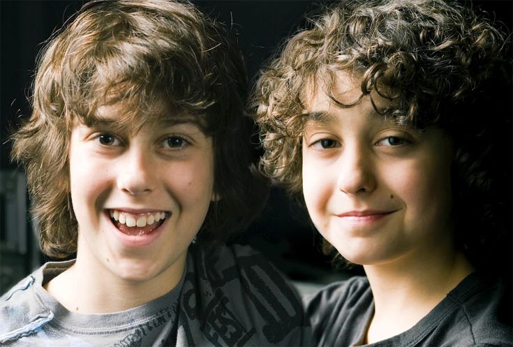 Best of Naked brothers band just a face in the hall Nude pics Midget 3gp mobile porn