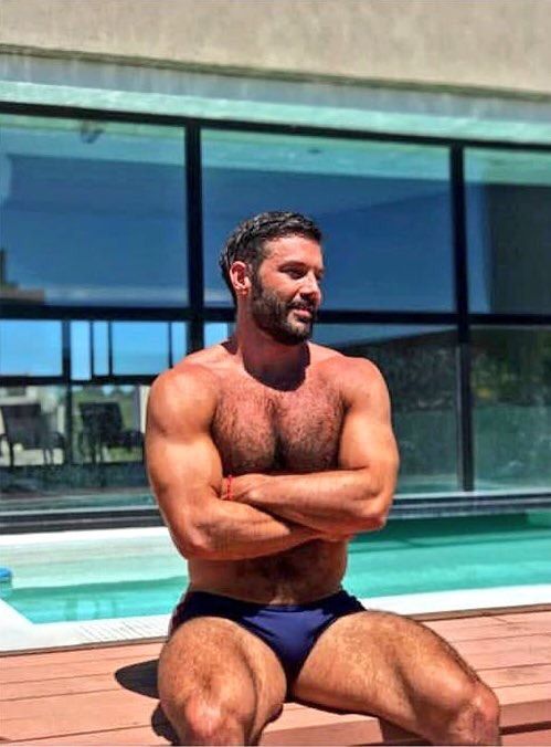 thick hairy guys legs Thick hairy guys legs