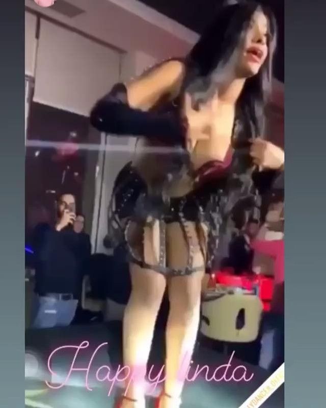 Linda Martino On Instagram Hob Omry The Unique الراقصه ليندا Ulters Lindawy The Unique The Gamechanger ليندا Batal Fashion Formal Dresses Prom Dresses