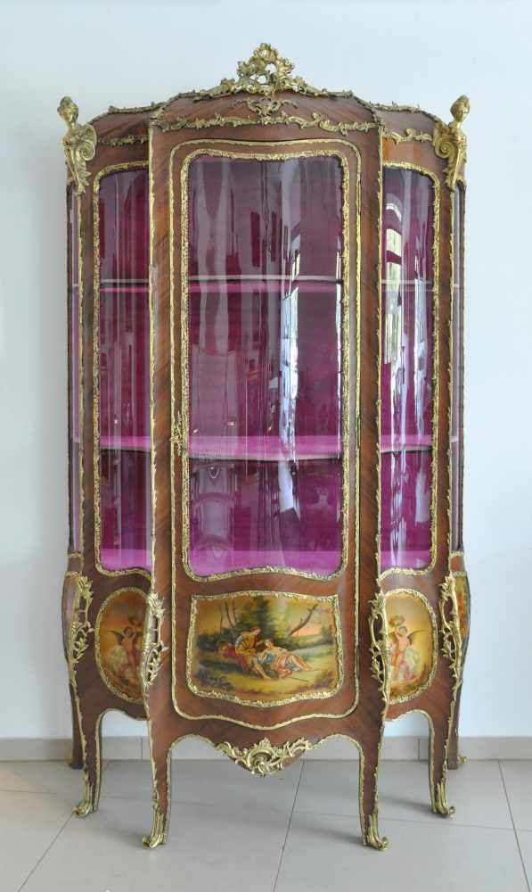 Die besten 25+ Glasvitrine Ideen auf Pinterest Schaukästen - wohnzimmer vitrine weis Die besten 25+ Glasvitrine Ideen auf Pinterest Schaukästen - wohnzimmer vitrine weis
