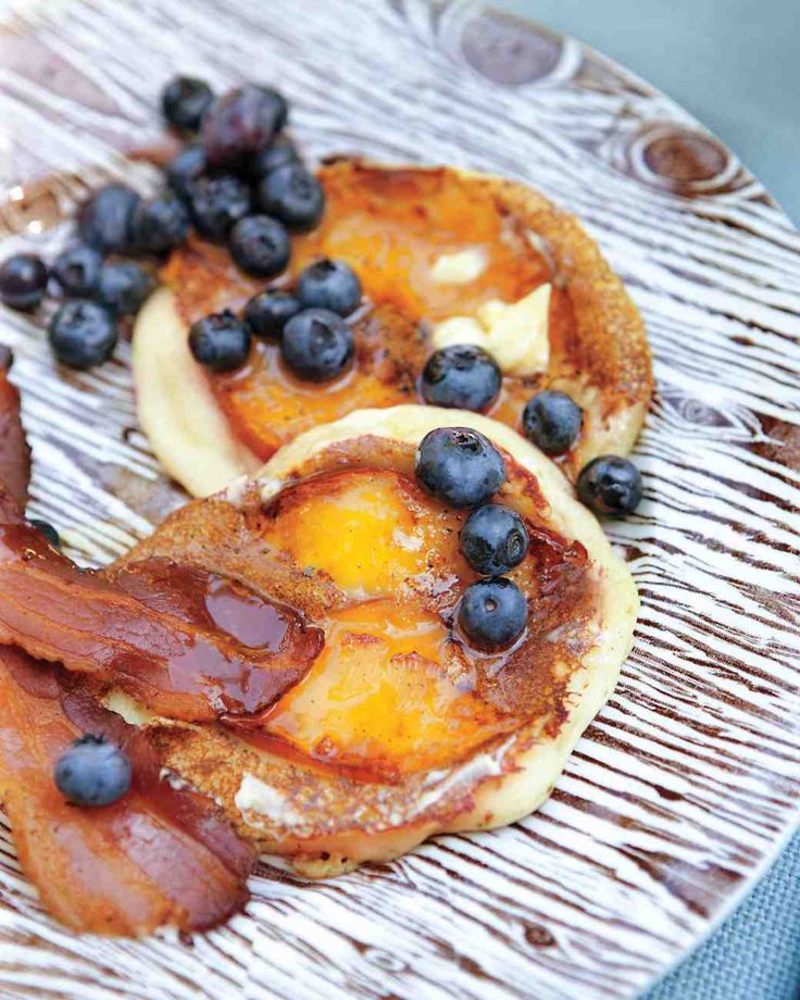 55 Clever Ways to Trim Your Wedding Budget | Martha Stewart Weddings - Breakfasts, brunches, and afternoon teas are usually more affordable ...