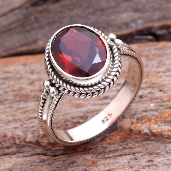 Details about / Beautiful Natural Garnet Faceted Oval Gemstone 925 Sterling Silver Women Ring