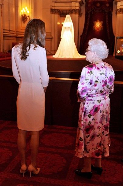 hochzeitskleid queen elizabeth die besten 25 hochzeitskleid queen elizabeth ideen auf hochzeitskleid queen elizabeth die besten 25 hochzeitskleid queen elizabeth ideen auf