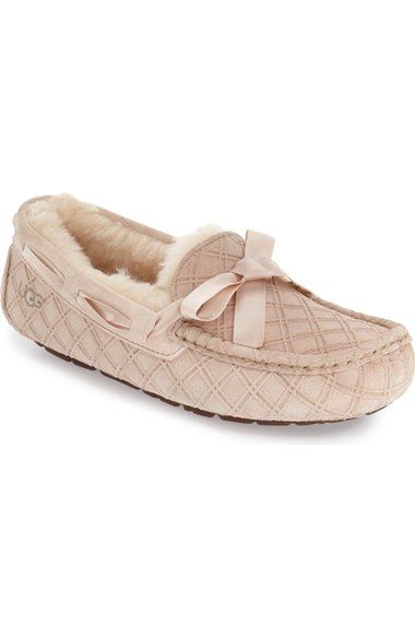 ugg slippers 7 ugg slippers 7