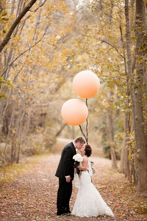 74 Best Giant Balloons For Wedding Décor Images On Pinterest Giant Balloons