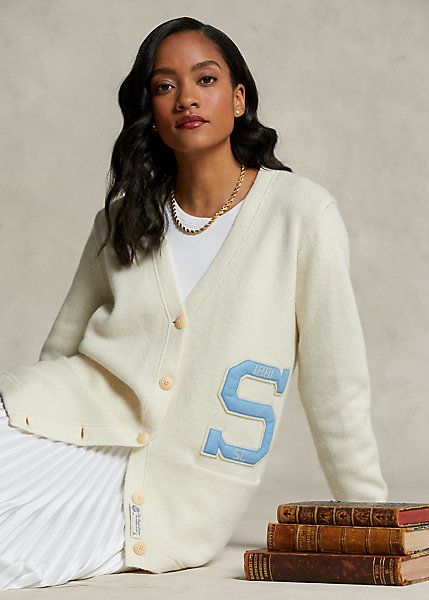 The Spelman Collection V Neck Cardigan Cardigan V neck cardigan