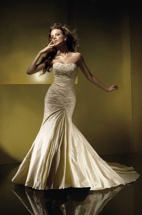 Benjamin Roberts 930 în 2018 Clothes Shoes Hats Etc Benjamin Roberts 930 în 2018 Clothes Shoes Hats Etc Pinterest Wedding Dresses și