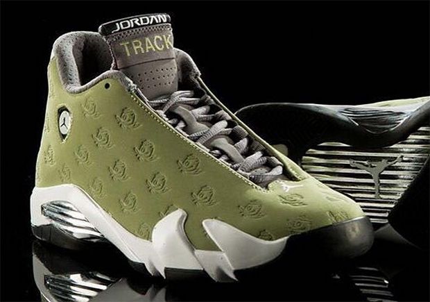 383 best Jumpman images on Pinterest | Retro jordans, Air jordan and ... Oregon Track And Field Gets An Air Jordan 14 PE