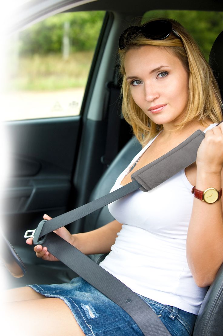 Custom Accessories 31571 Grey U-Soft Comforter Seat Belt Custom Accessories 31571 Grey U-Soft Comforter Seat Belt
