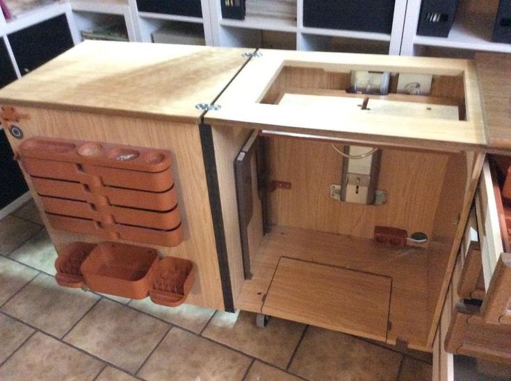 Nähmaschinenschrank Nähmaschine Nähen elektrisch Hobby in