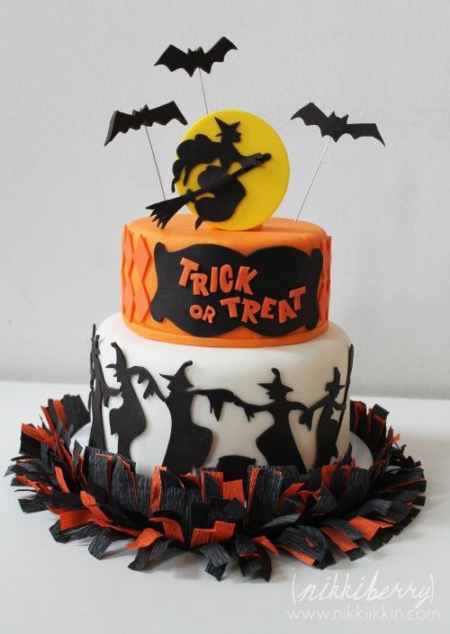 halloween cake with bats and witches