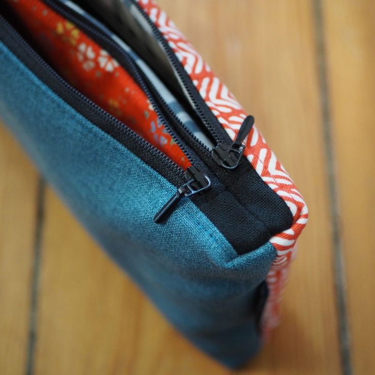 Kosmetiktasche mit Reißverschluss Etui Kosmetiktasche mit Reißverschluss Etui