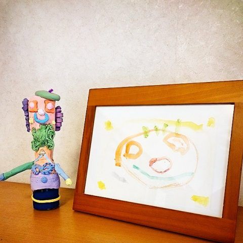 100均で作ろう 紙粘土で手形アートを楽しもう Handful ハンドフル 手形アート 紙粘土 アート 100均で作ろう 紙粘土で手形アートを楽しもう Handful ハンドフル 手形アート 紙粘土 アート