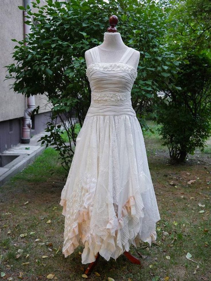 best 25 shabby chic wedding dresses ideas on pinterest shabby chic photography country best 25 shabby chic wedding dresses ideas on pinterest shabby chic photography country