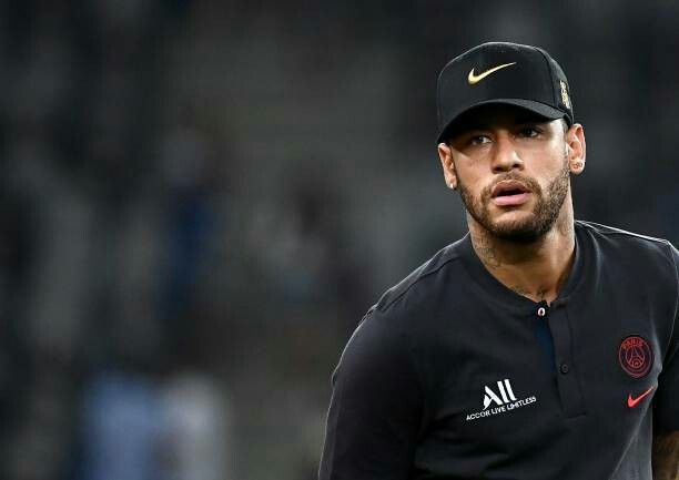 Gulcan Engin Adli Kullanicinin Neymar Jr Panosundaki Pin