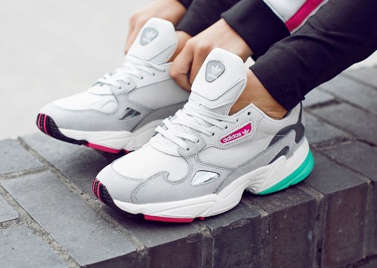 adidas falcon b