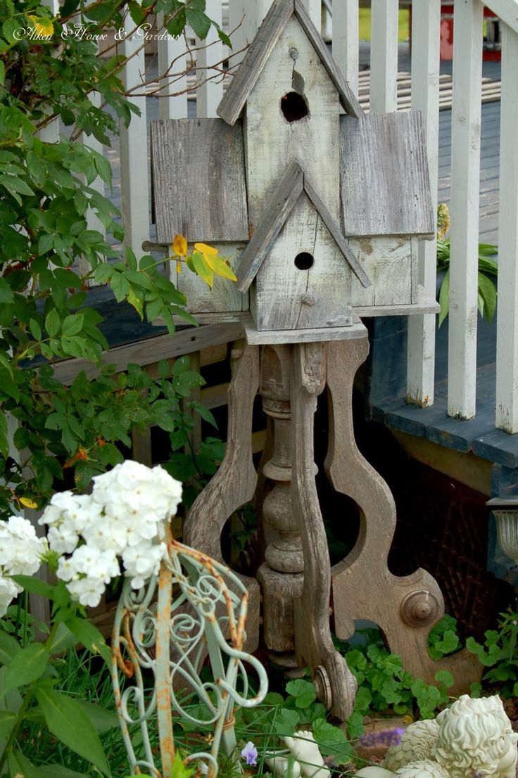 456 best Birdhouses in the Garden images on Pinterest | Vegetable ... 456 best Birdhouses in the Garden images on Pinterest | Vegetable ...