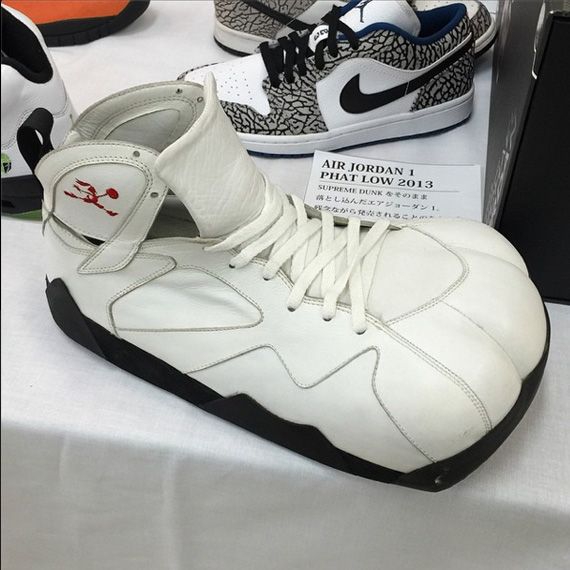 78 best Space Jam images on Pinterest Air Jordan 7 “Cardinal” P.E. for Bugs Bunny