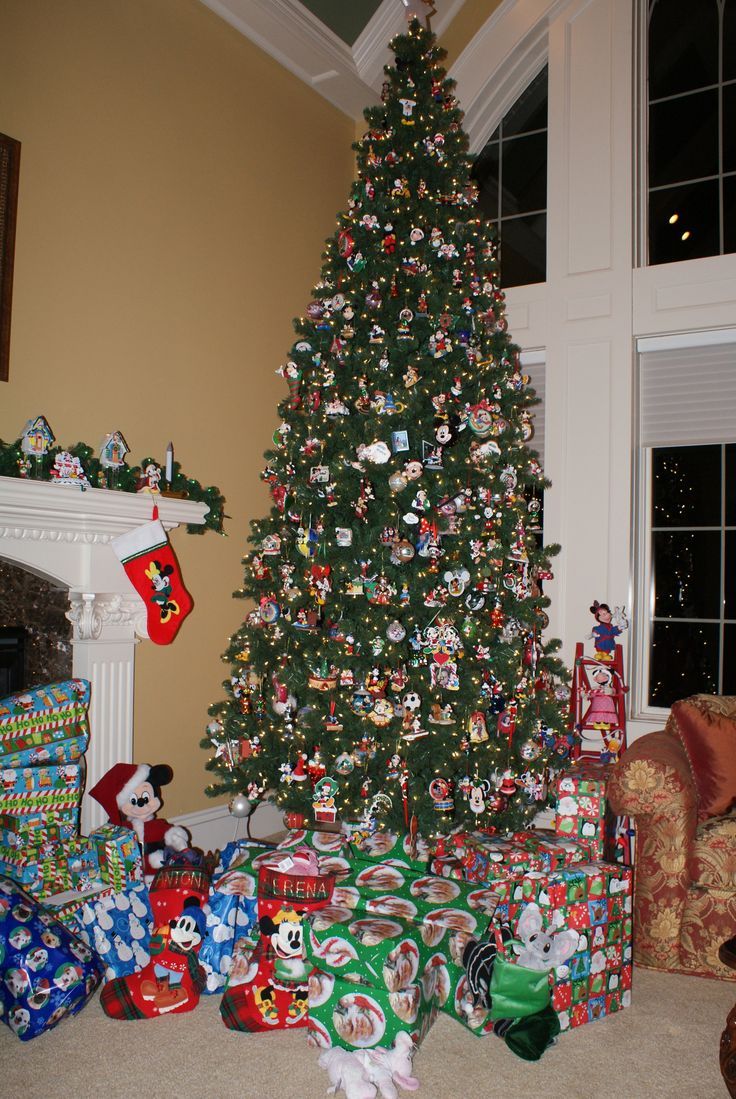 28 best disney christmas trees images on pinterest 28 best disney christmas trees images on pinterest
